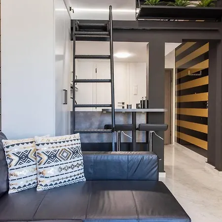 Lotus_aristotelous_loft *